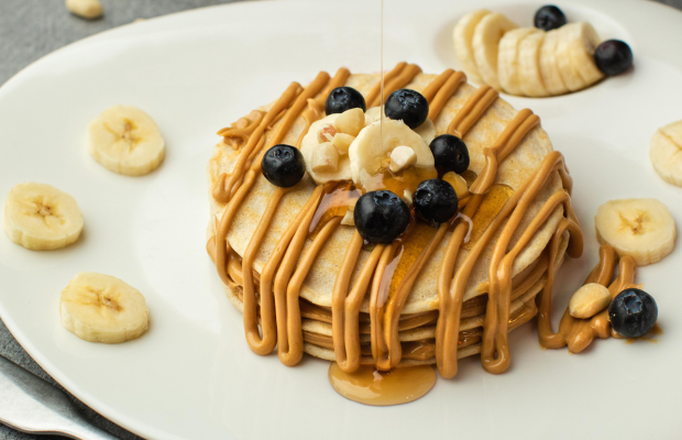 Protein-Bananen-Pfannkuchen-Happen